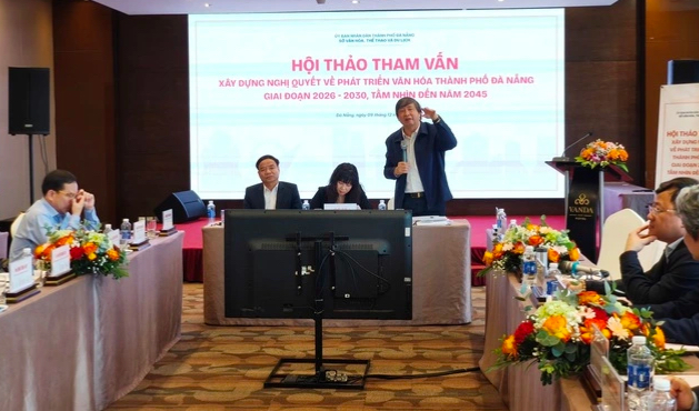 Đà Nẵng từng 'đào xuống đất để tìm truyền thống, bay lên trời để tạo đặc trưng'- Ảnh 2. Đà Nẵng từng 'đào xuống đất để tìm truyền thống, bay lên trời để tạo đặc trưng'- Ảnh 2.