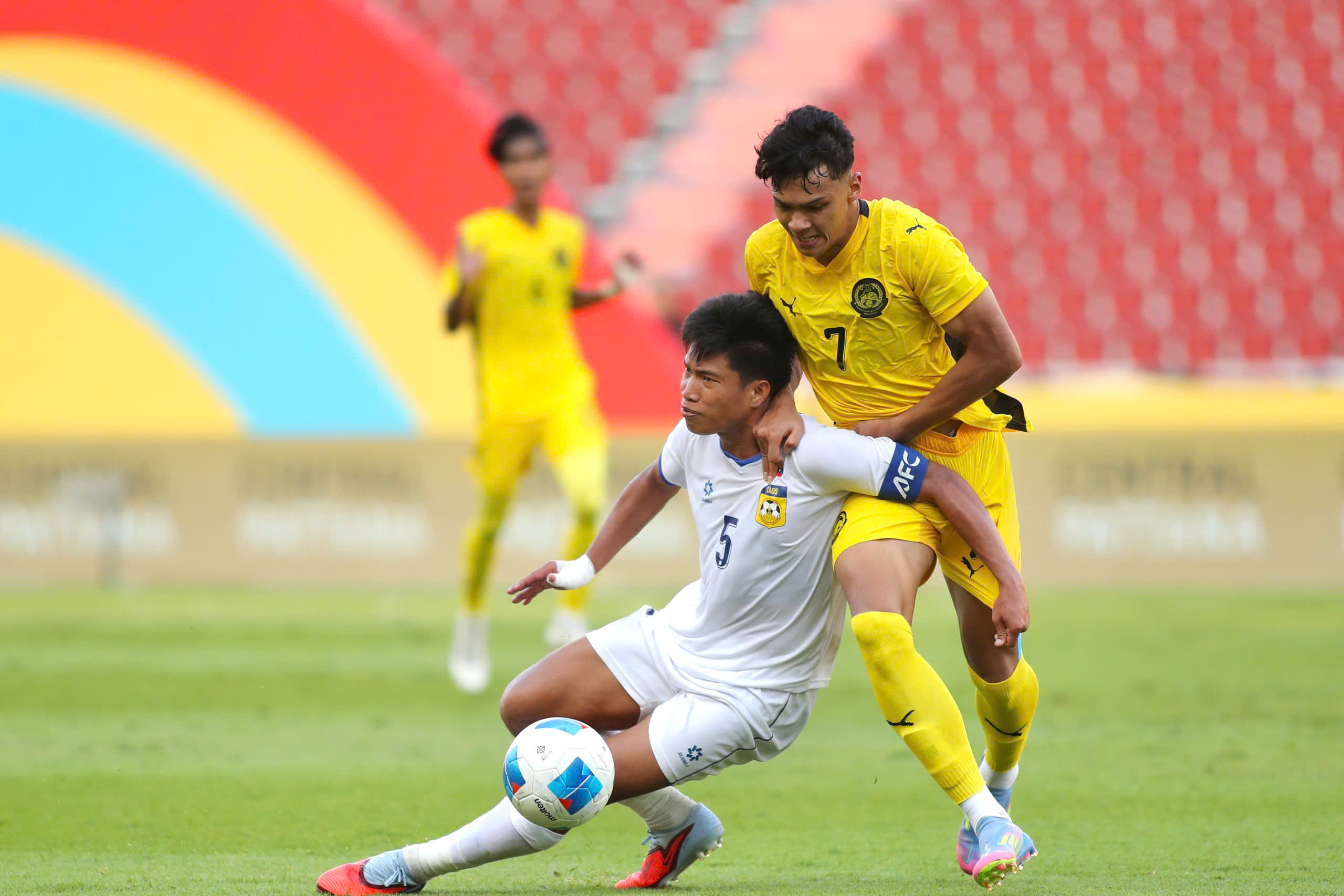 Sao Malaysia tức tốc về nước vì cha dượng qua đời, vắng mặt trận đại chiến U.23 Việt Nam?- Ảnh 2. Sao Malaysia tức tốc về nước vì cha dượng qua đời, vắng mặt trận đại chiến U.23 Việt Nam?- Ảnh 2.