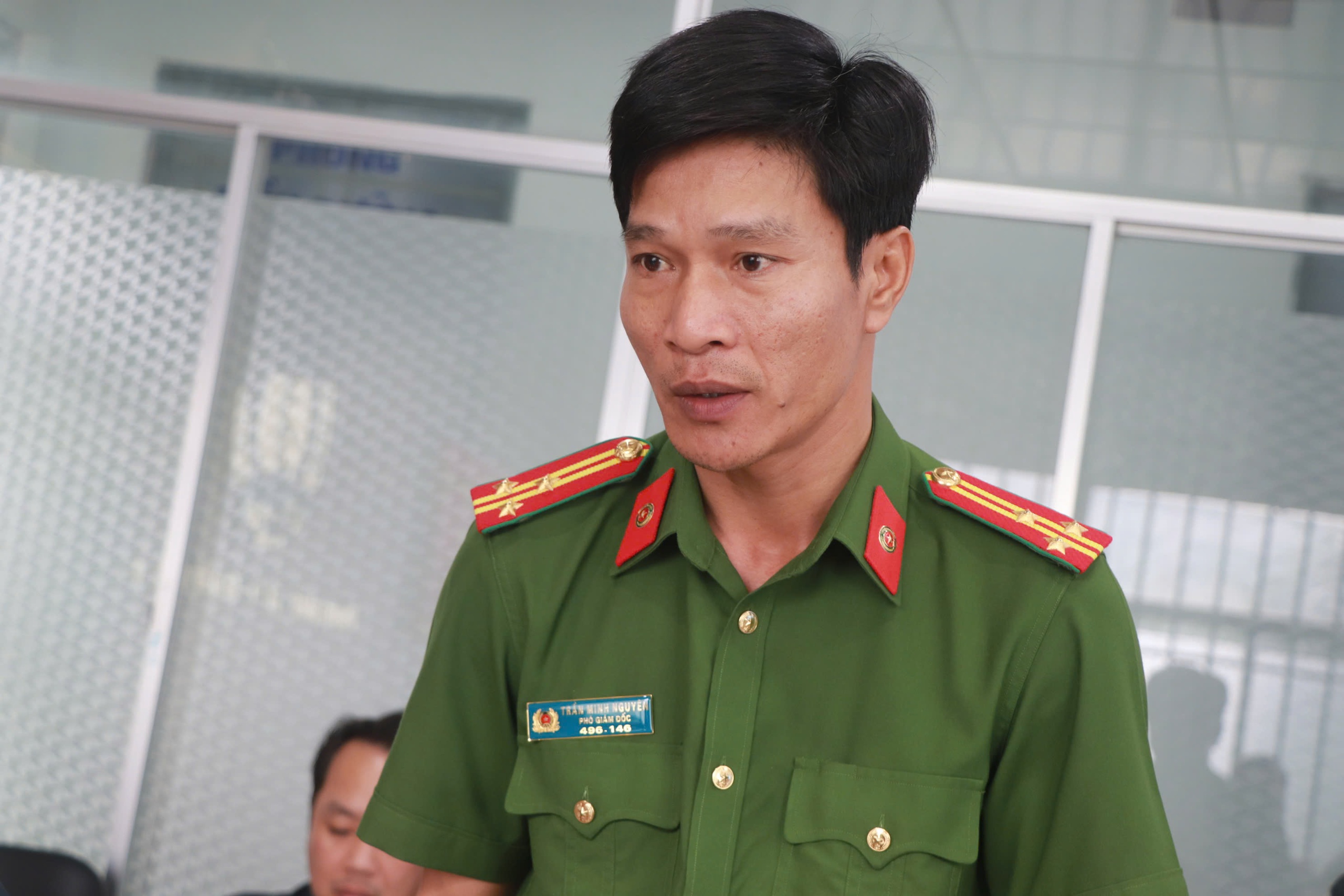 Tai nạn Đà Nẵng 4 người chết: Lãnh đạo thăm hỏi nạn nhân và gia đình - Ảnh 3. Tai nạn Đà Nẵng 4 người chết: Lãnh đạo thăm hỏi nạn nhân và gia đình - Ảnh 3.