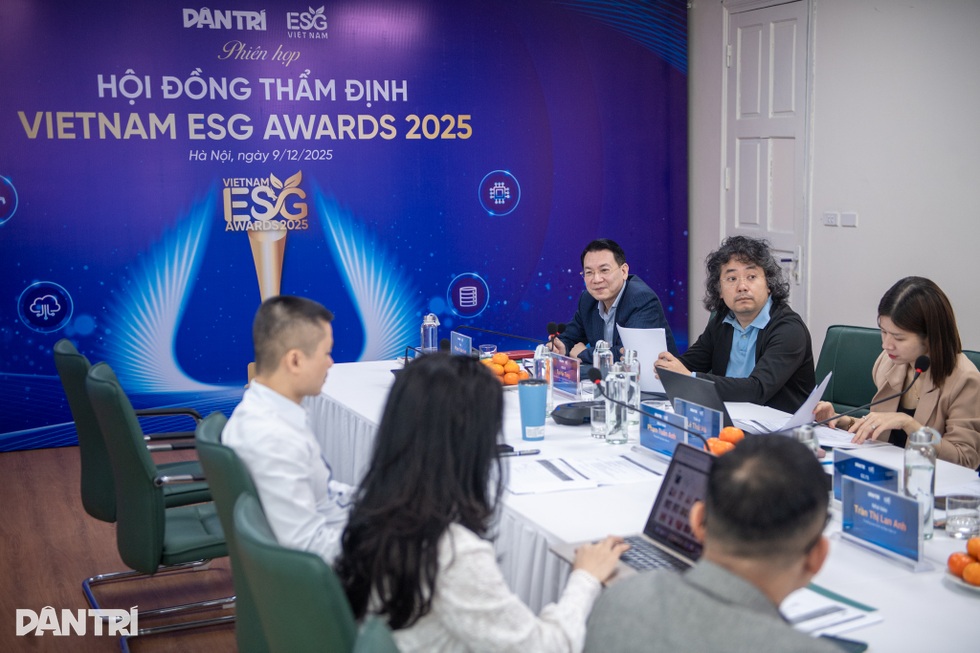 Hội đồng Thẩm định Vietnam ESG Awards 2025 họp bàn các nội dung quan trọng - 6