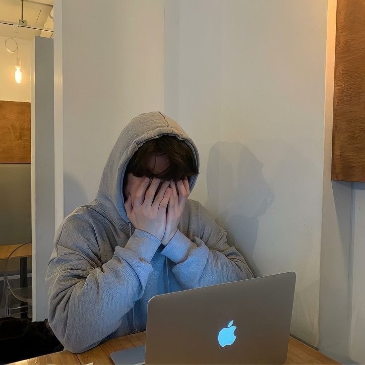 5 kiểu đồng nghiệp ám ảnh- Ảnh 2.