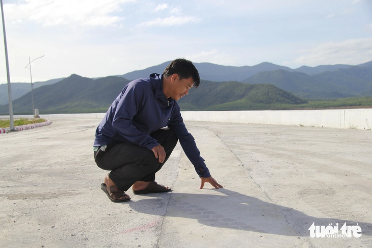 Hồ thủy lợi 85 triệu m³ ở Ninh Thuận vừa khánh thành vài tháng đã nứt, thấm thân đập 4 hồ Sông Than - Ảnh 4.