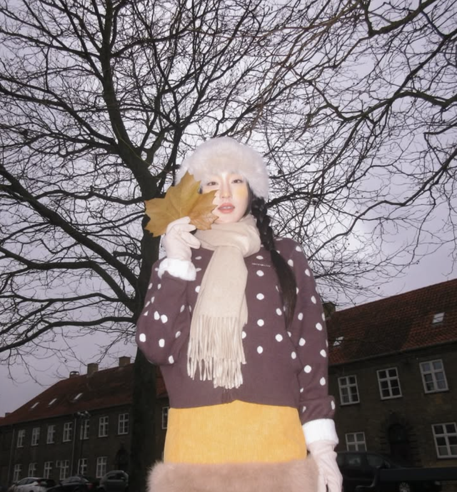 Họa tiết chấm bi trở lại mang theo vẻ đẹp dịu dàng 8 Họa tiết chấm bi trở lại mang theo vẻ đẹp dịu dàng - Ảnh 8.