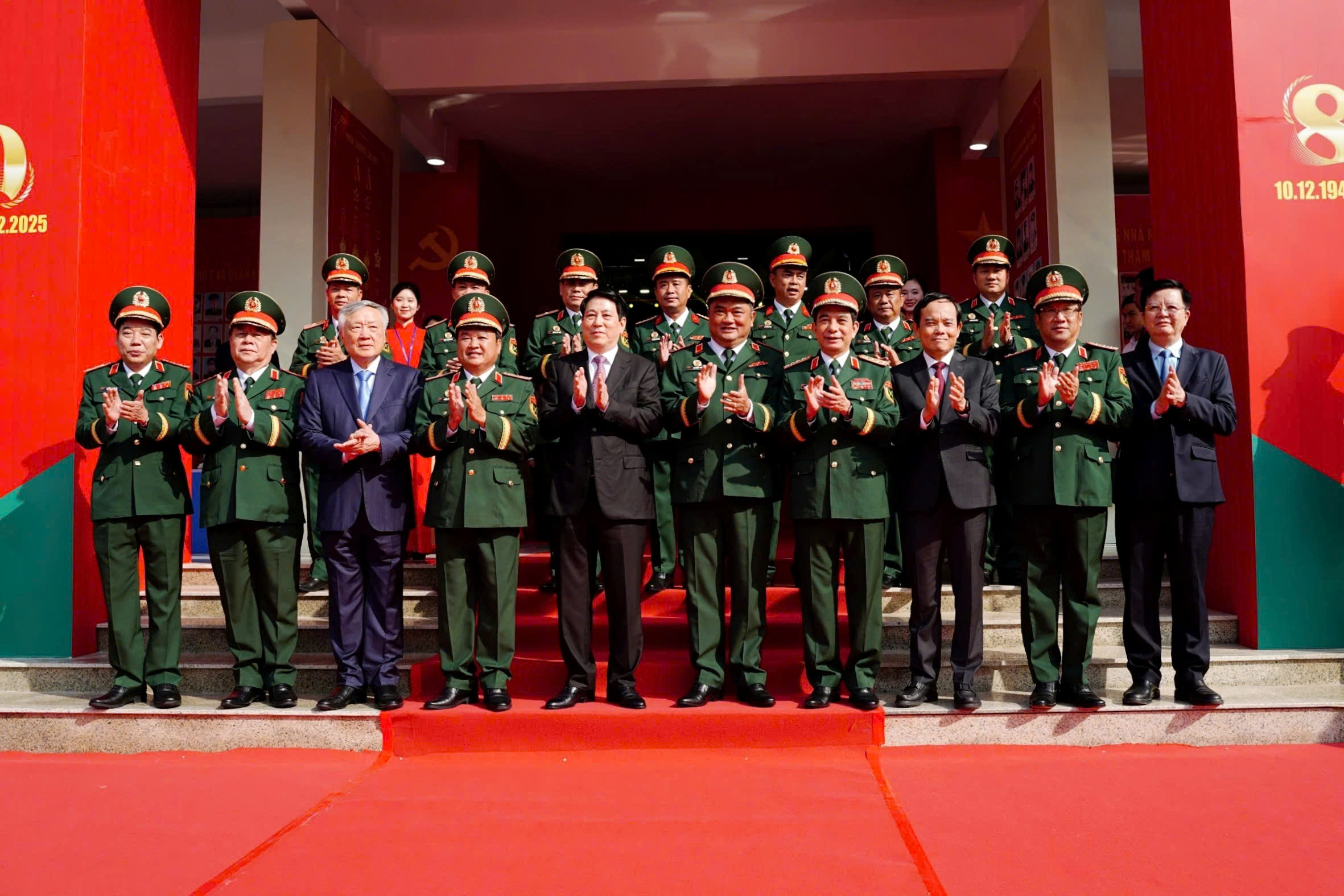 Kỳ vọng Quân khu 7 góp phần đưa đất nước vào kỷ nguyên phát triển giàu mạnh, thịnh vượng, hạnh phúc 4 Kỳ vọng Quân khu 7 góp phần đưa đất nước vào kỷ nguyên phát triển giàu mạnh, thịnh vượng, hạnh phúc - Ảnh 5.