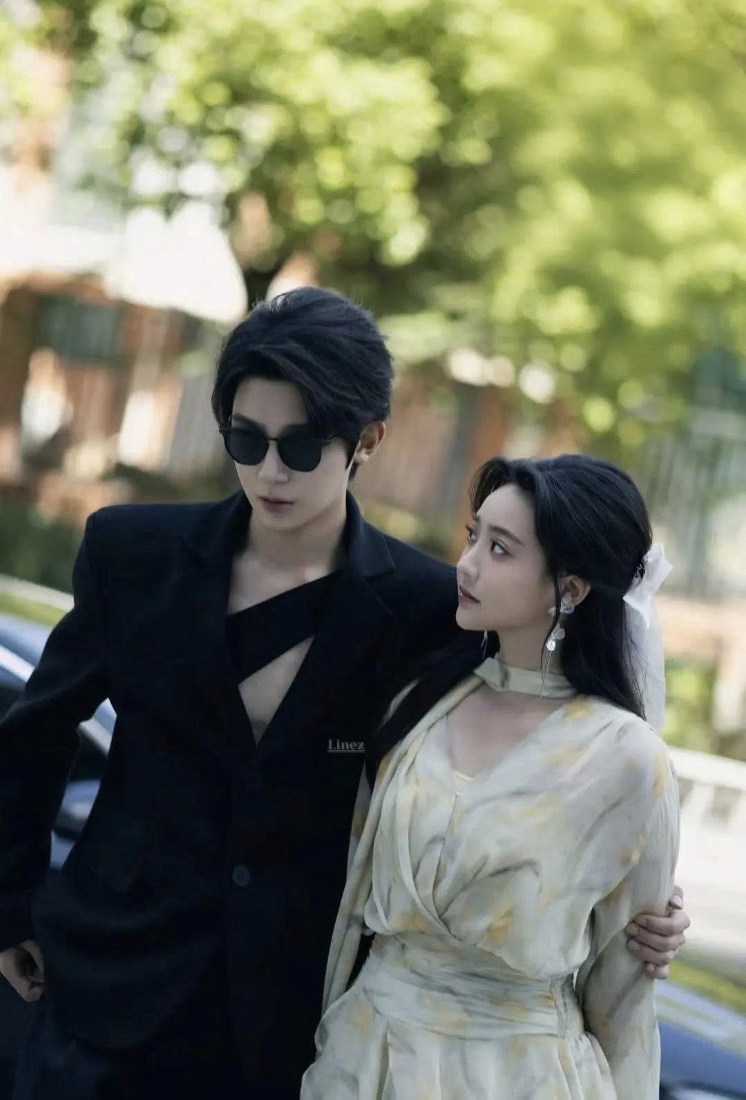 Cặp đôi phim giả tình thật tái hợp lần 34 gây bão MXH: Nhà trai khí chất ngút ngàn, nhà gái đẹp ơi là đẹp- Ảnh 4. Cặp đôi phim giả tình thật tái hợp lần 34 gây bão MXH: Nhà trai khí chất ngút ngàn, nhà gái đẹp ơi là đẹp- Ảnh 4.