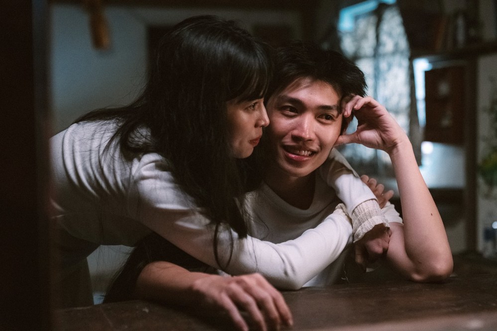 Cody Nam Võ tái xuất với MV "Sẽ qua sớm thôi" 3 1765276989 187 Cody Nam Vo tai xuat voi MV Se qua som