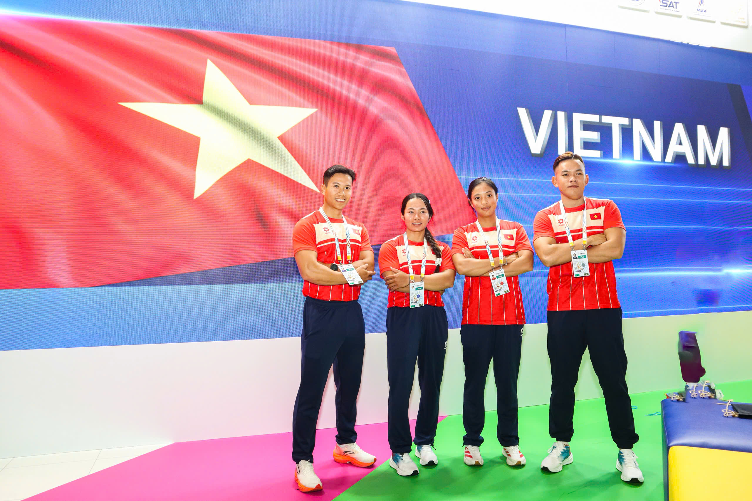 Đại hội của tình đoàn kết trên toàn khu vực Đông Nam Á 9 Trực tiếp khai mạc SEA Games 33: Sân khấu đẳng cấp chào đón lễ hội thể thao - Ảnh 9.