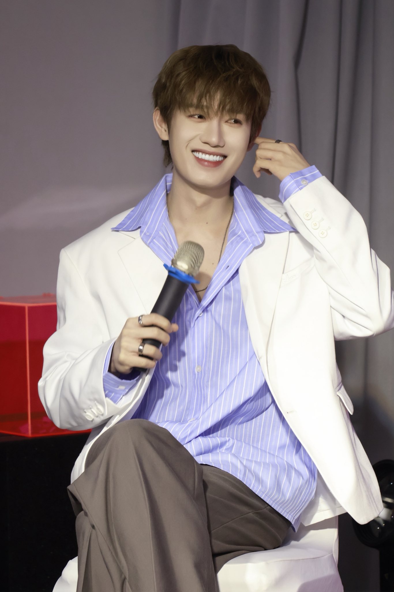 Ai cũng phải công nhận mỹ nam Vbiz này đẹp không góc chết, ngay cả khi ngủ cũng khiến người ta phát hờn- Ảnh 9. Ai cũng phải công nhận mỹ nam Vbiz này đẹp không góc chết, ngay cả khi ngủ cũng khiến người ta phát hờn- Ảnh 9.