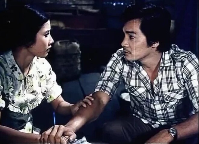 Có một Thương Tín từng chói sáng đến thế trên màn ảnh: Cát-xê tính bằng vàng, được ghi danh trong kỷ lục Guinness 5 Sáu Tâm và người yêu (Thúy An) trong phim.