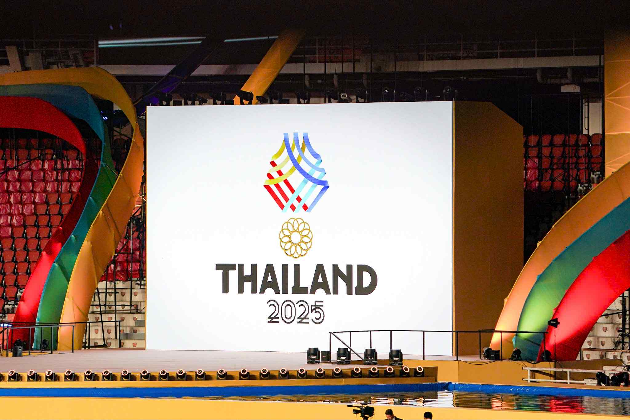 Buổi lễ khai mạc SEA Games 33 gián đoạn vì nhiều quan chức chưa xuất hiện 10 SEA Games - Ảnh 10.