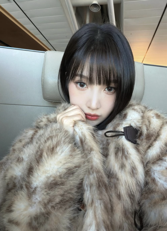 Nâng tầm phong cách ngày lạnh với áo khoác lông mềm mịn- Ảnh 7. Nâng tầm phong cách ngày lạnh với áo khoác lông mềm mịn- Ảnh 7.