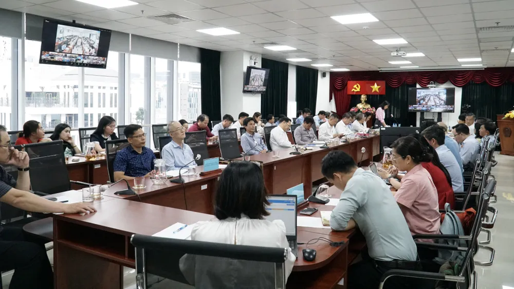 Toàn cảnh hội nghị. Ảnh: BẢO PHƯƠNG sap-xep-va-bo-tri-can-bo-1.JPG