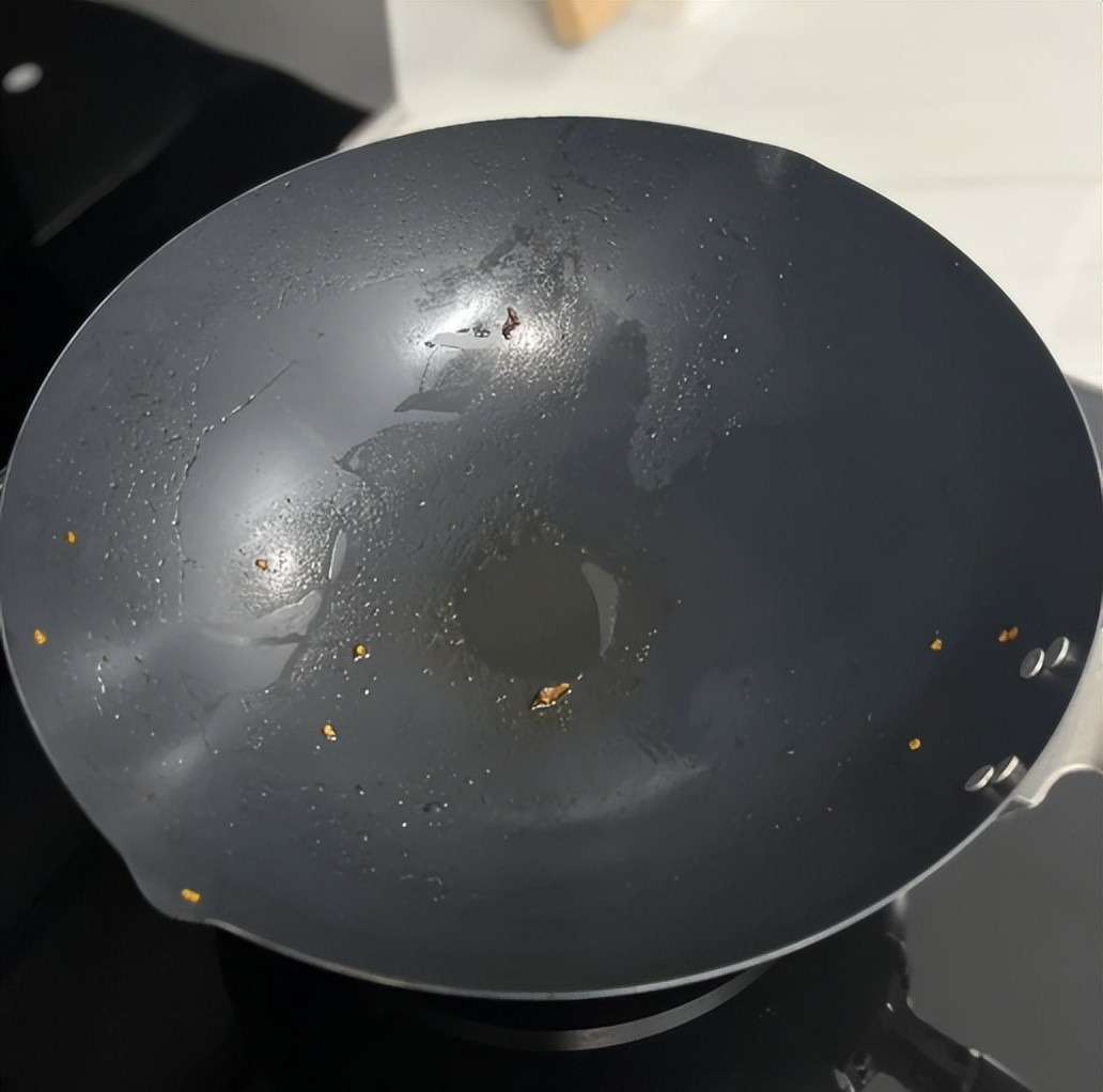 6 thói quen xào nấu tưởng vô hại nhưng đang âm thầm hủy hoại bạn mỗi ngày- Ảnh 8. 6 thói quen xào nấu tưởng vô hại nhưng đang âm thầm hủy hoại bạn mỗi ngày- Ảnh 8.