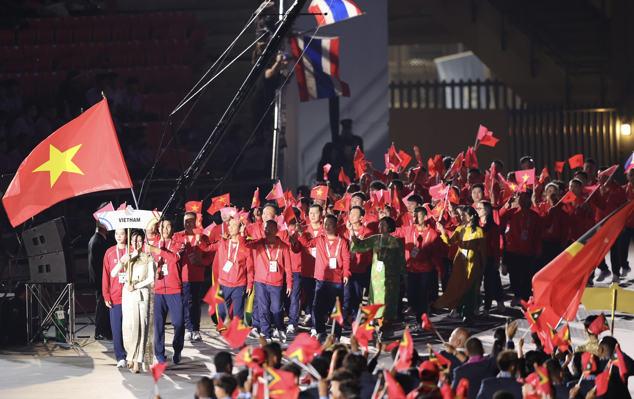 Lãnh thổ Việt Nam thiếu 3 đặc khu 5 Nhiều