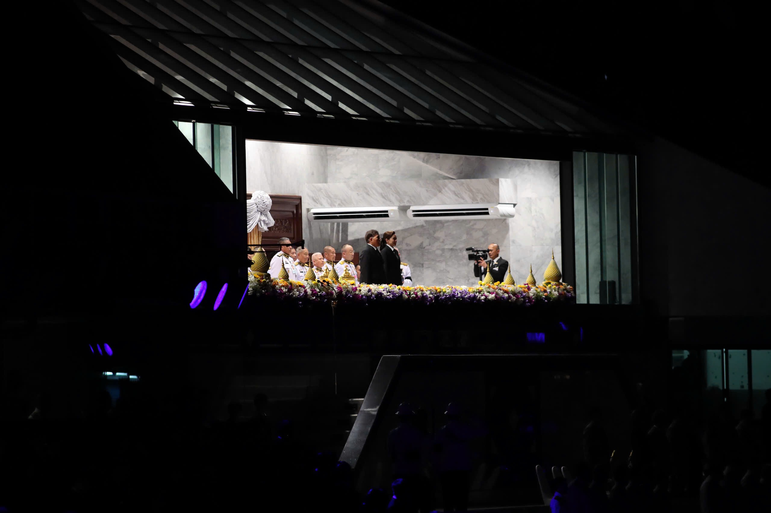 Khai mạc SEA Games 33: Lễ hội ánh sáng và sắc màu, màn biểu diễn mô tô nước bùng nổ- Ảnh 8.