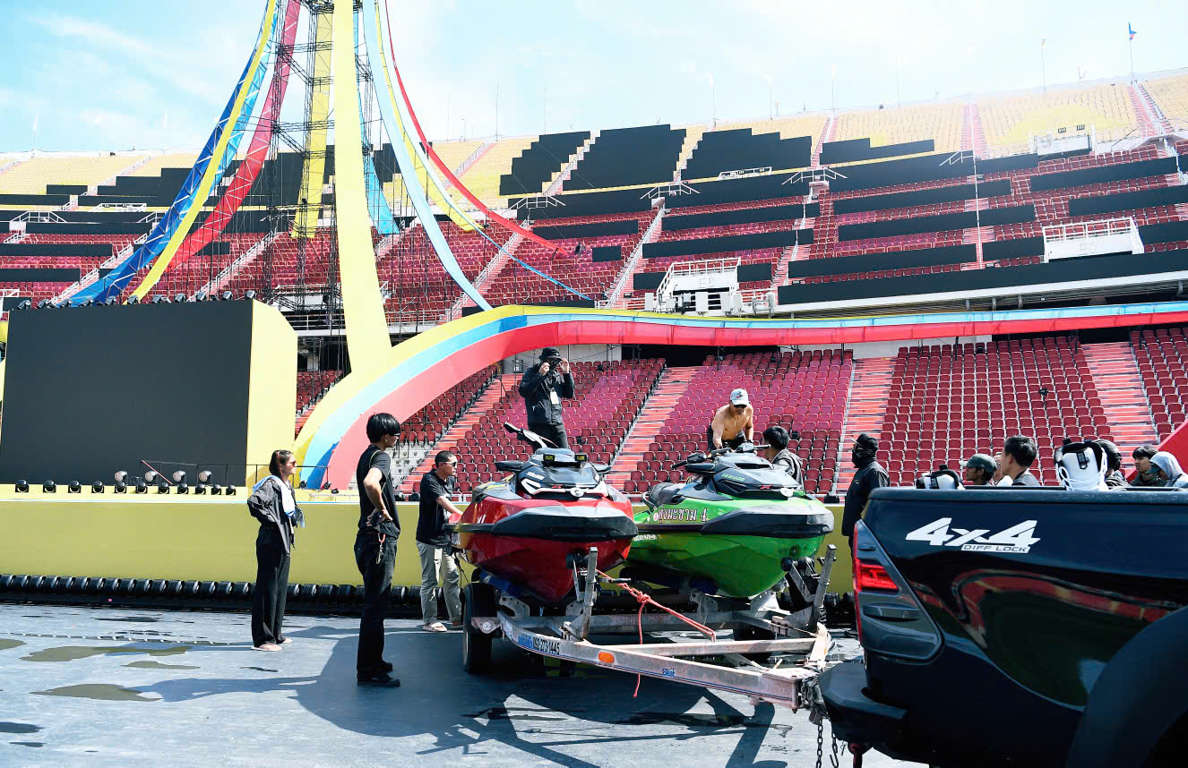 Khai mạc SEA Games 33: Lễ hội ánh sáng và sắc màu, màn biểu diễn mô tô nước bùng nổ- Ảnh 24.