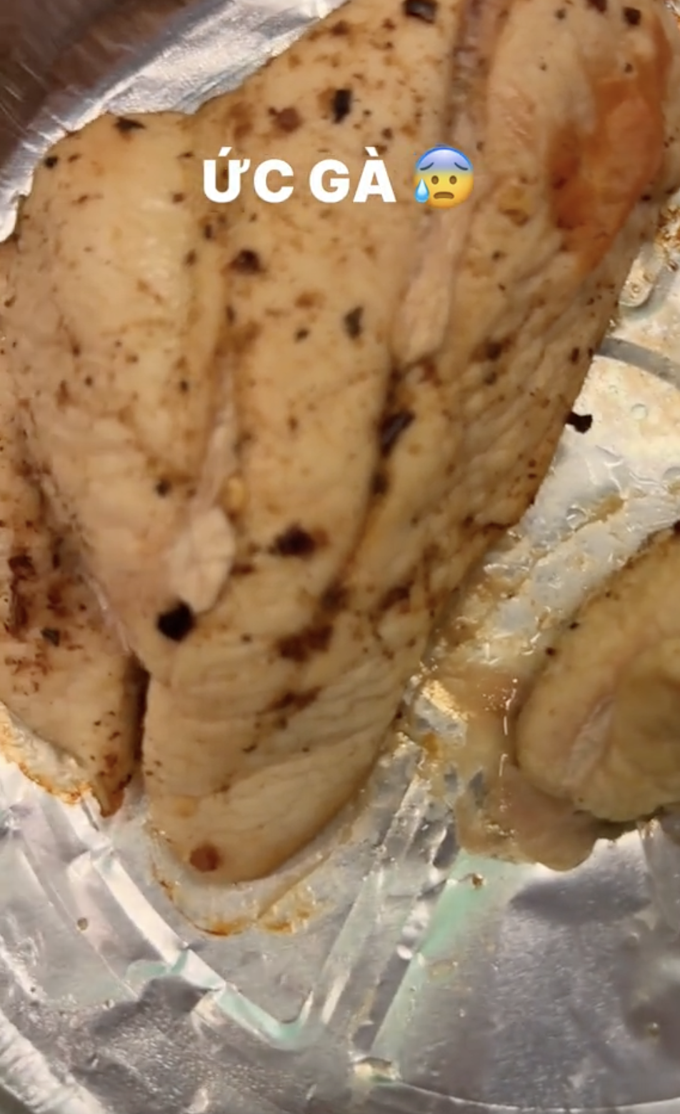 Võ Hoàng Yến siết cân bằng menu ăn kiêng được cảnh báo “không nên thử”- Ảnh 4. Võ Hoàng Yến siết cân bằng menu ăn kiêng được cảnh báo “không nên thử”- Ảnh 4.