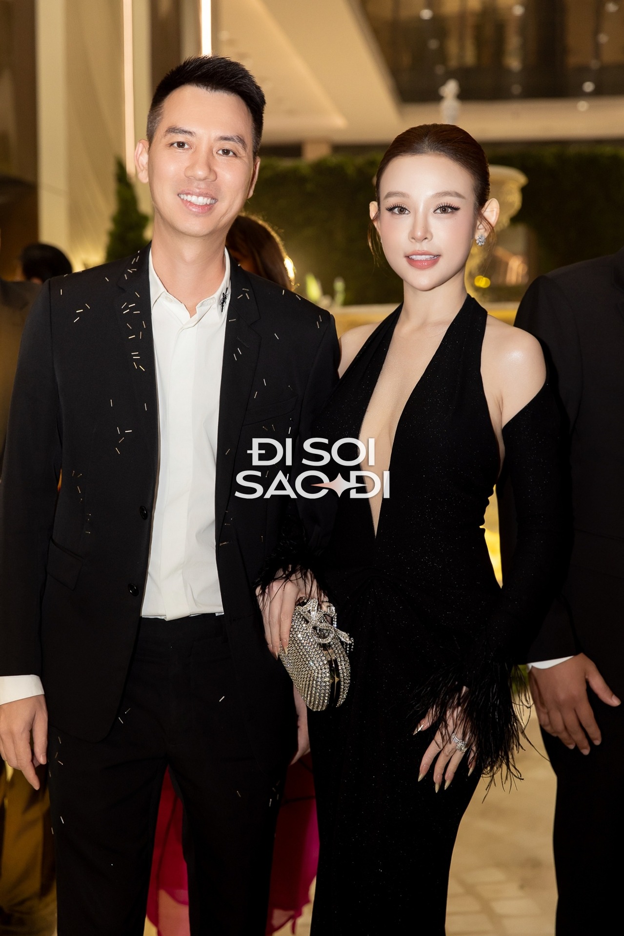 Dàn mỹ nhân đi ăn cưới con gái tỷ phú: Lên đồ tinh tế thanh lịch, quan trọng là KHÔNG lấn lướt cô dâu- Ảnh 15.