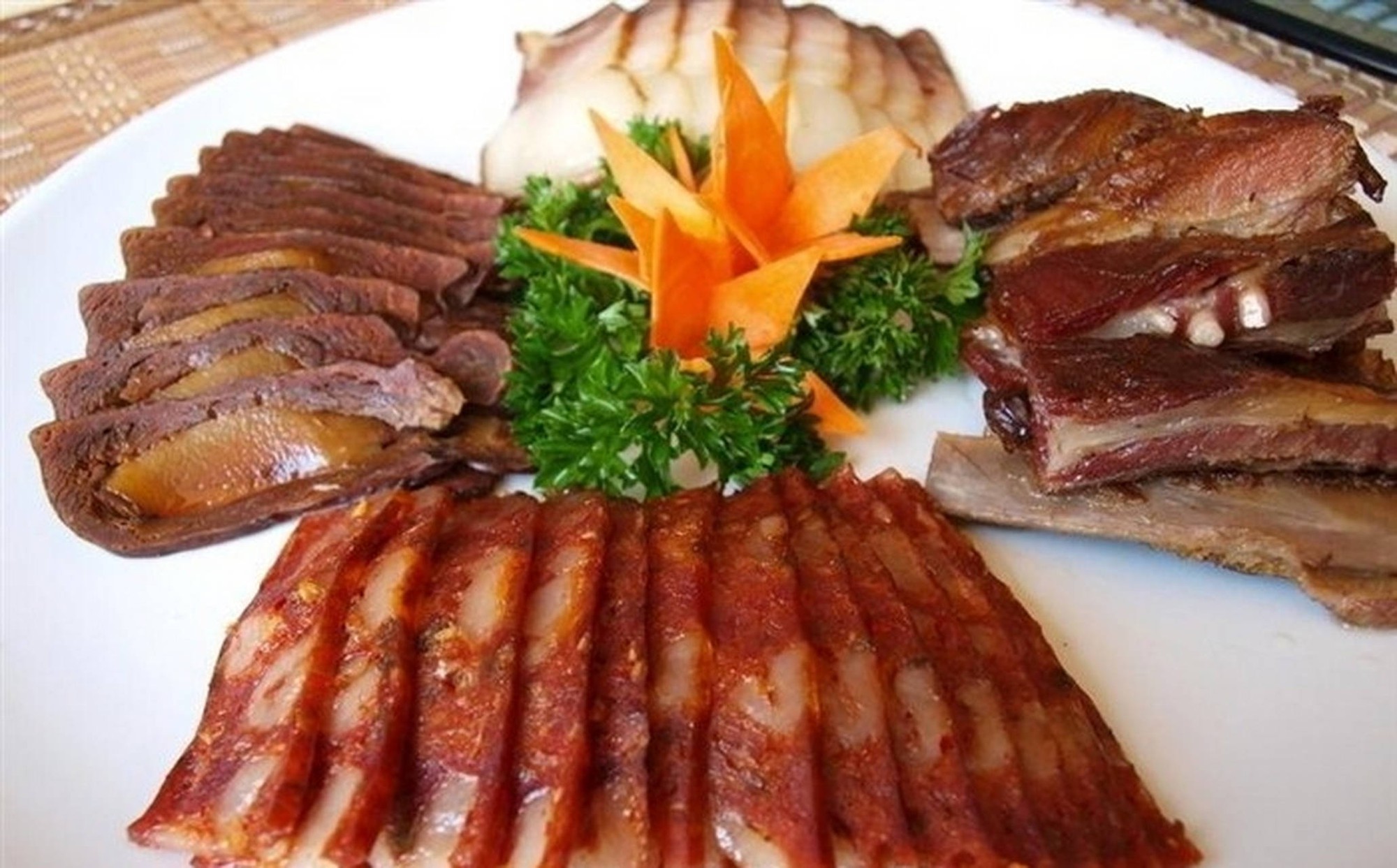 Thạch Gia Trang: 6 Món ăn gây thương nhớ cho du khách khám phá ẩm thực truyền thống - Ảnh 4.