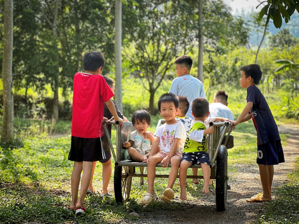 Gia đình nhỏ rời Hà Nội, chi 8 tỷ đổi lấy nơi ở trong lành, không bụi mịn - 5