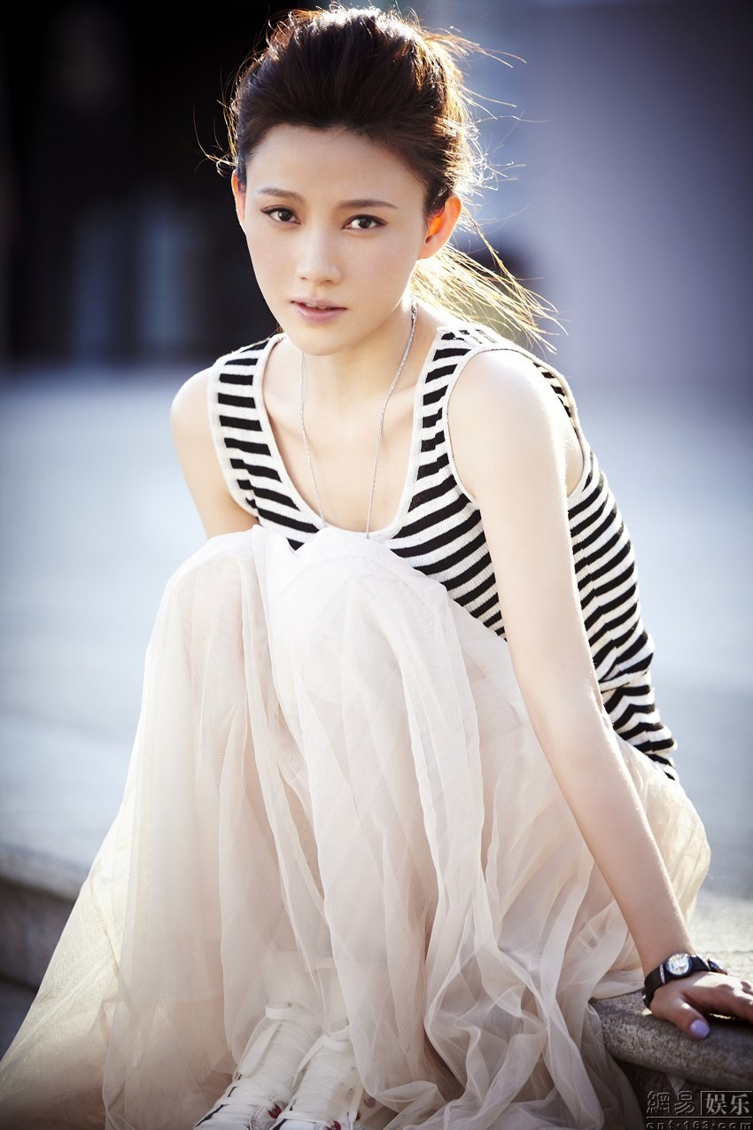 Nữ diễn viên 8X nổi tiếng bị hất văng lên trần xe khách, tử vong sau 18 tháng nguy kịch- Ảnh 4.