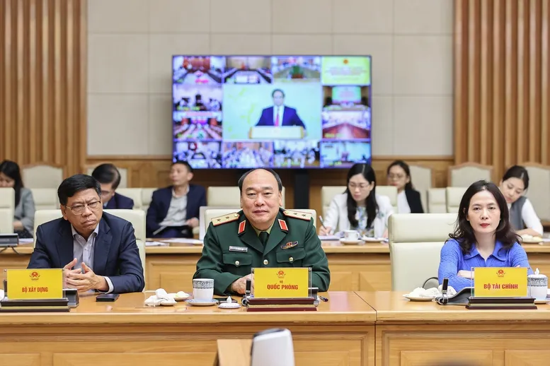 Các đại biểu dự Phiên họp - Ảnh: VGP/Nhật Bắc Các đại biểu dự Phiên họp - Ảnh: VGP/Nhật Bắc