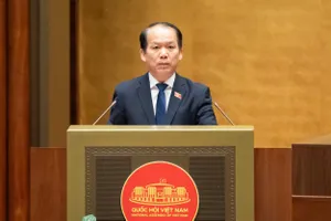 Đề nghị Chính phủ làm rõ hơn nguy cơ của tham nhũng, lãng phí đối với sự tồn vong của chế độ