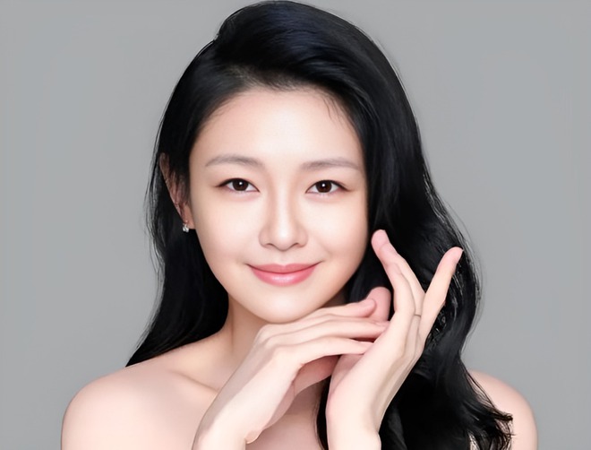 343 ngày tang tóc của showbiz: Hơn chục sao đột tử, hết tự sát, bạo bệnh lại đến tai nạn ngã lầu đầy uẩn khúc- Ảnh 6. 343 ngày tang tóc của showbiz: Hơn chục sao đột tử, hết tự sát, bạo bệnh lại đến tai nạn ngã lầu đầy uẩn khúc- Ảnh 6.