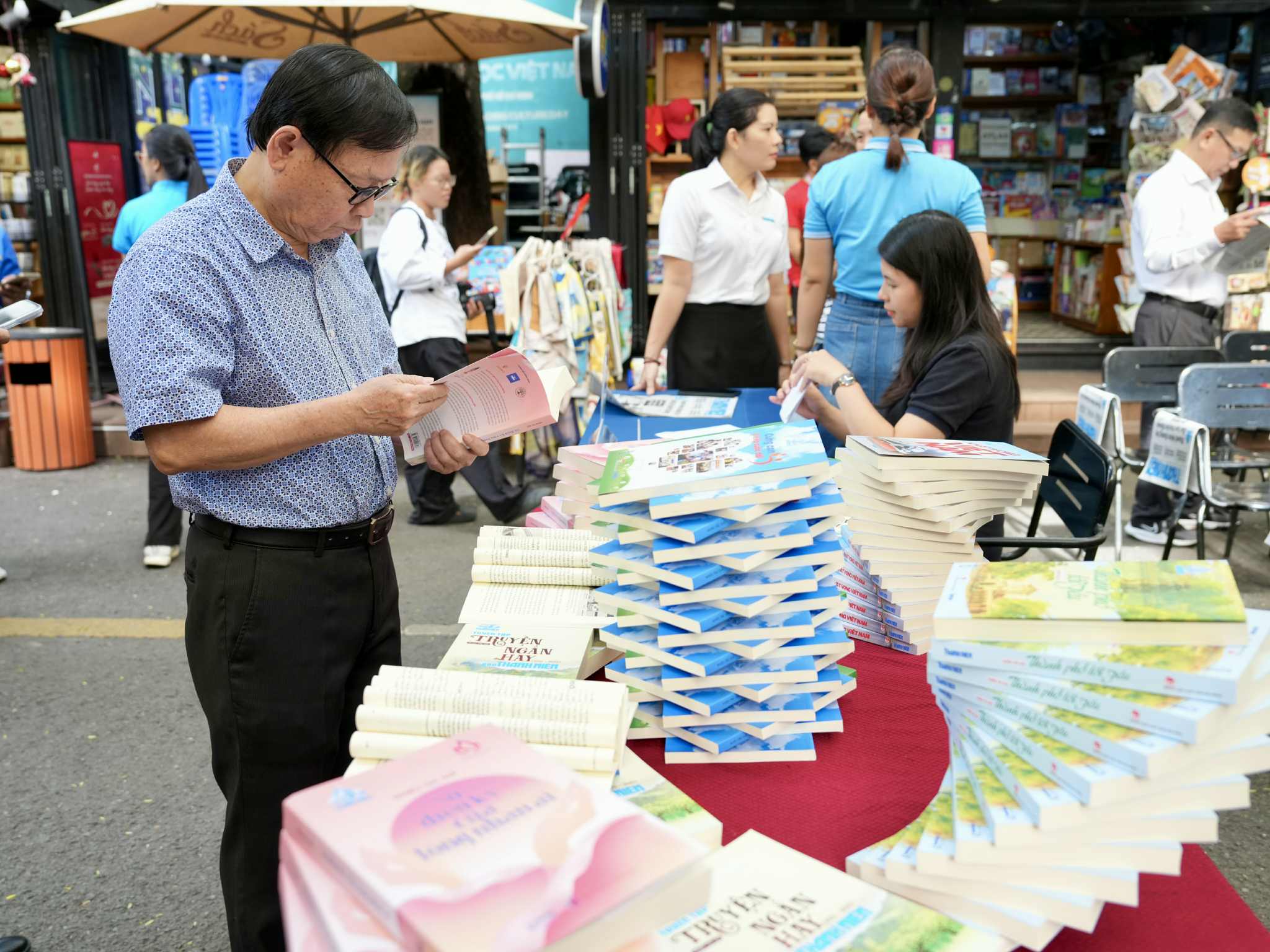 Báo Thanh Niên nỗ lực kết nối thế hệ độc giả bằng những câu chuyện đẹp- Ảnh 4. Báo Thanh Niên nỗ lực kết nối thế hệ độc giả bằng những câu chuyện đẹp- Ảnh 4.