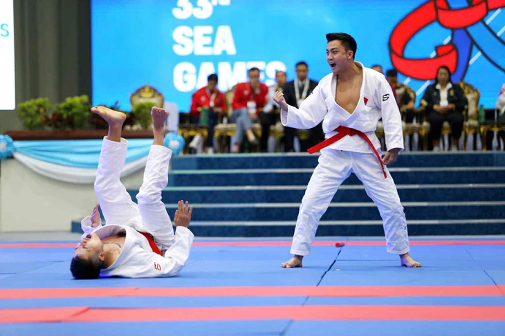 SEA Games 33 ngày 10-12: Việt Nam có huy chương đầu tiên 2 SEA Games 33 ngày 10-12: Việt Nam có huy chương đầu tiên - Ảnh 2.