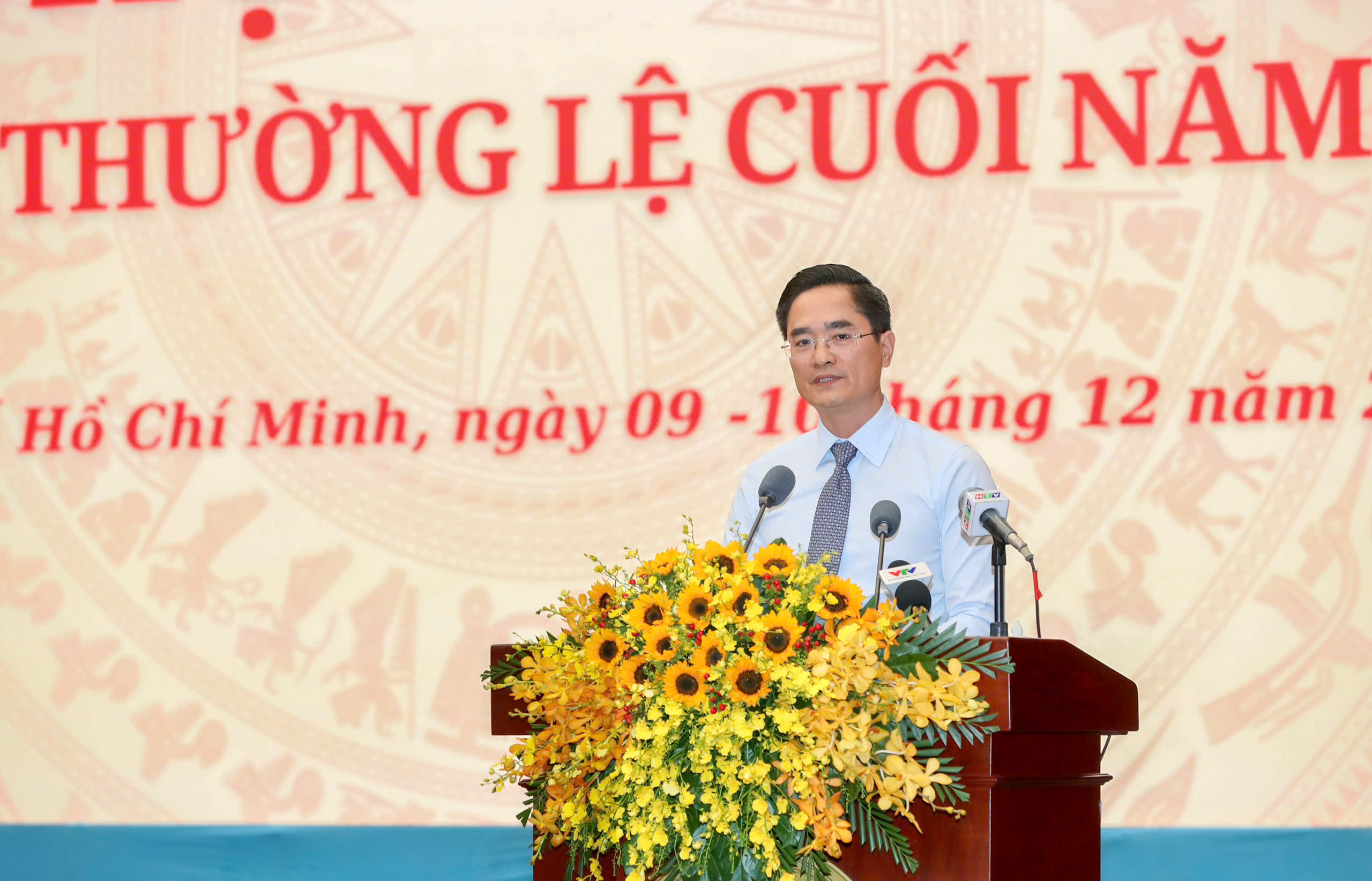 Giám đốc Sở Xây dựng TPHCM nói gì khi "cò" nhà ở xã hội tràn lan trên TikTok, Facebook? 2 Giám đốc Sở Xây dựng TPHCM nói gì khi cò nhà ở xã hội tràn lan trên TikTok, Facebook - Ảnh 2.