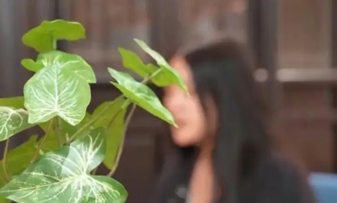 Một nạn nhân khác chia sẻ về những nguy hiểm của thuốc tiêm giảm cân. Ảnh: CCTV