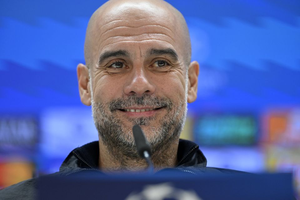 Ẩn tình sau lời khuyên của Guardiola dành cho Alonso