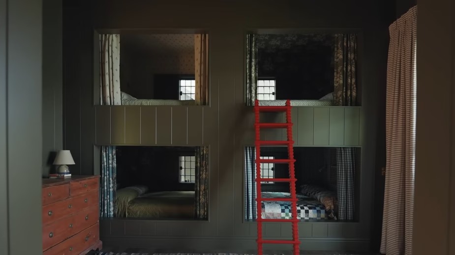 Gái đẹp nhất hành tinh lộ 