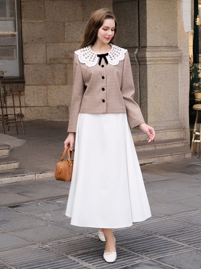 Chân váy dài phối áo khoác dáng ngắn, cặp đôi giúp nàng nổi bật cả ngày- Ảnh 2. Chân váy dài phối áo khoác dáng ngắn, cặp đôi giúp nàng nổi bật cả ngày- Ảnh 2.