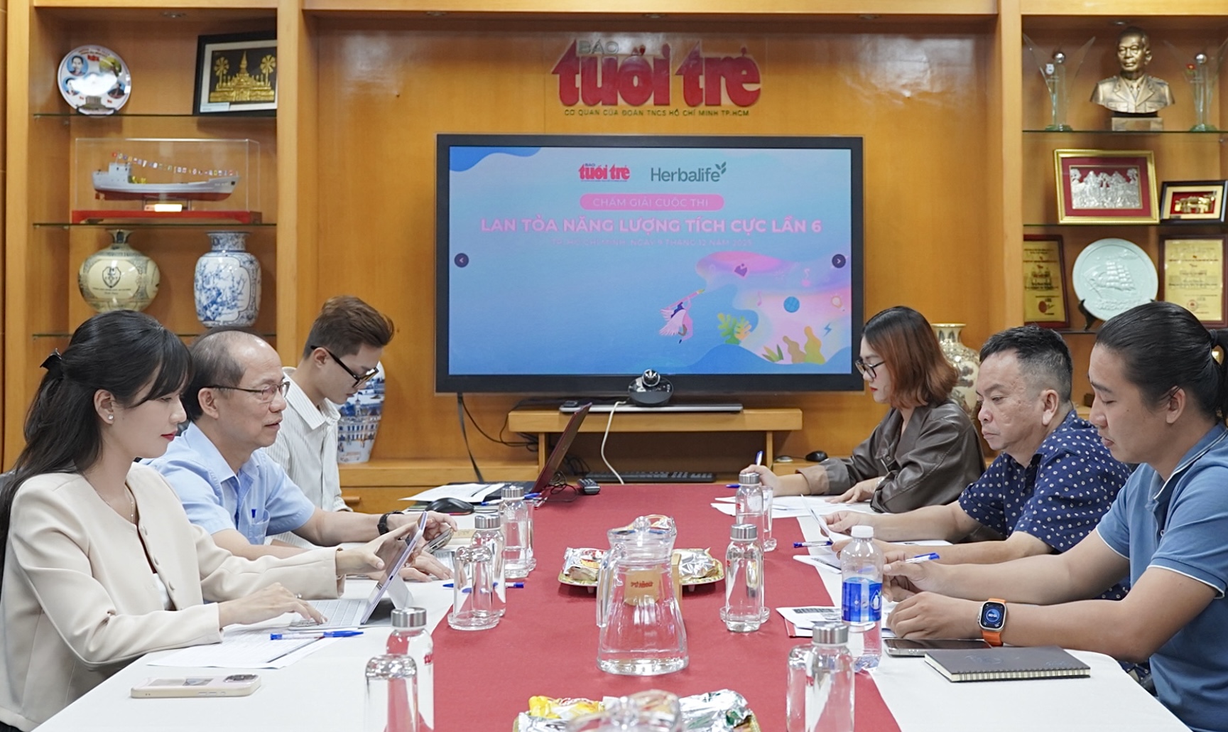 Lan Toả năng lượng tích cực 2025 - Ảnh 2.