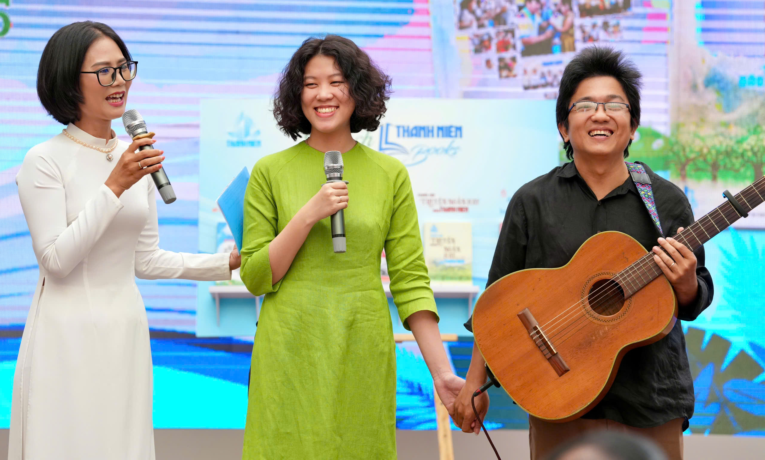 'Cô gái hát nhạc Trịnh' Hoàng Trang tiết lộ tin vui 3 'Cô gái hát nhạc Trịnh' Hoàng Trang chia sẻ tin vui - Ảnh 3.