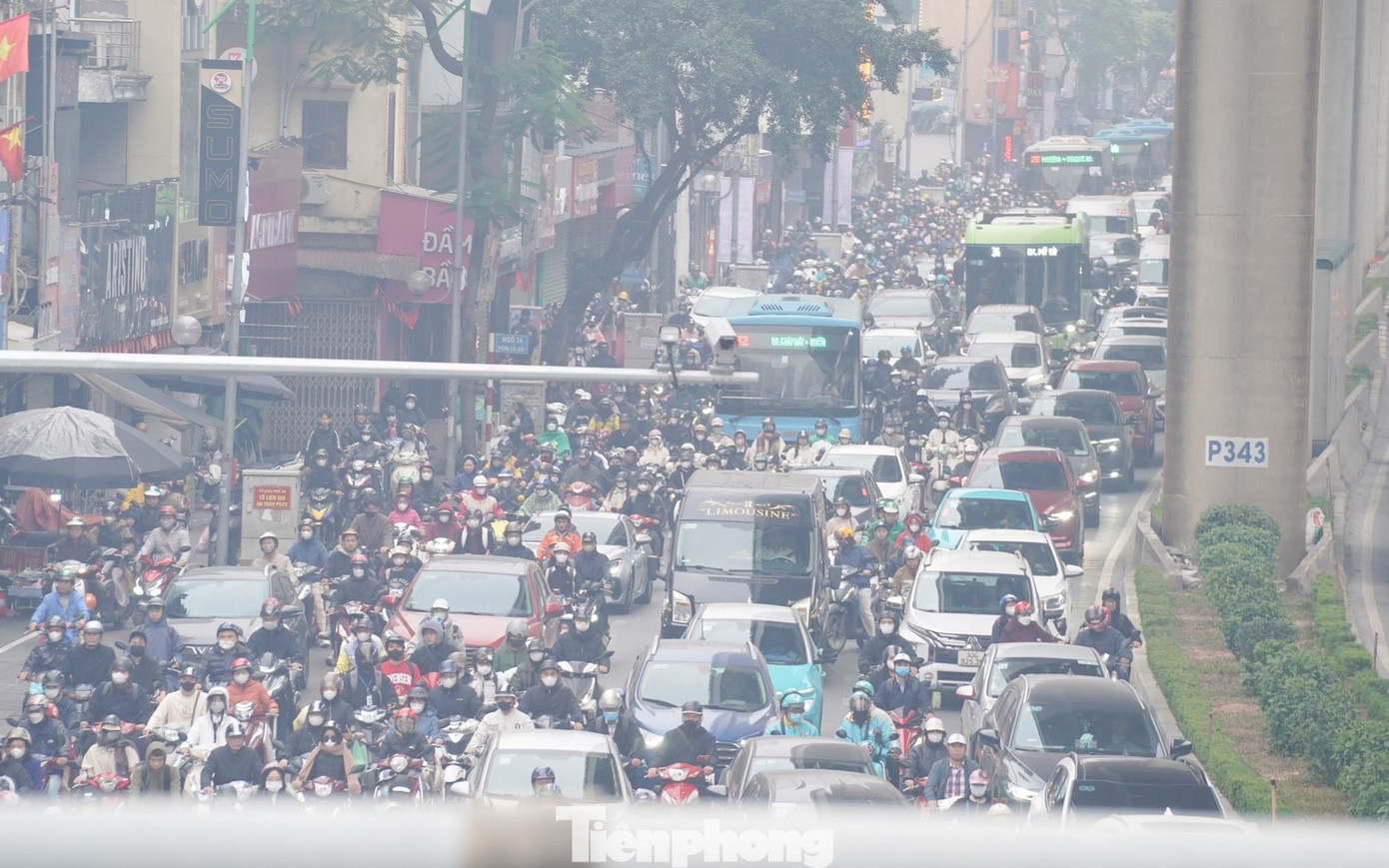 Ô nhiễm không khí ở miền Bắc, nhiều điểm cảnh báo màu tím- Ảnh 2.