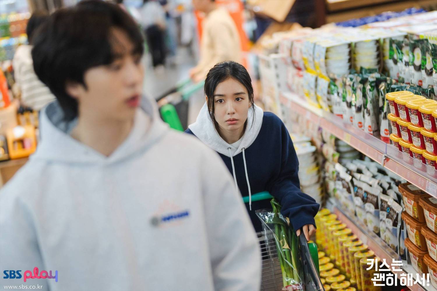 Dynamite Kiss: Phim ngôn tình Hàn Quốc hay nhất mùa cuối năm, xem xong chỉ muốn yêu lại từ đầu- Ảnh 5.