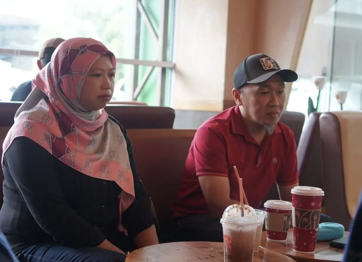 Chân chạy Malaysia bị gạt khỏi đội tuyển vì "nghe lời" HLV 2 VĐV Malaysia bị gạt khỏi tuyển vì nghe lời HLV - Ảnh 2.