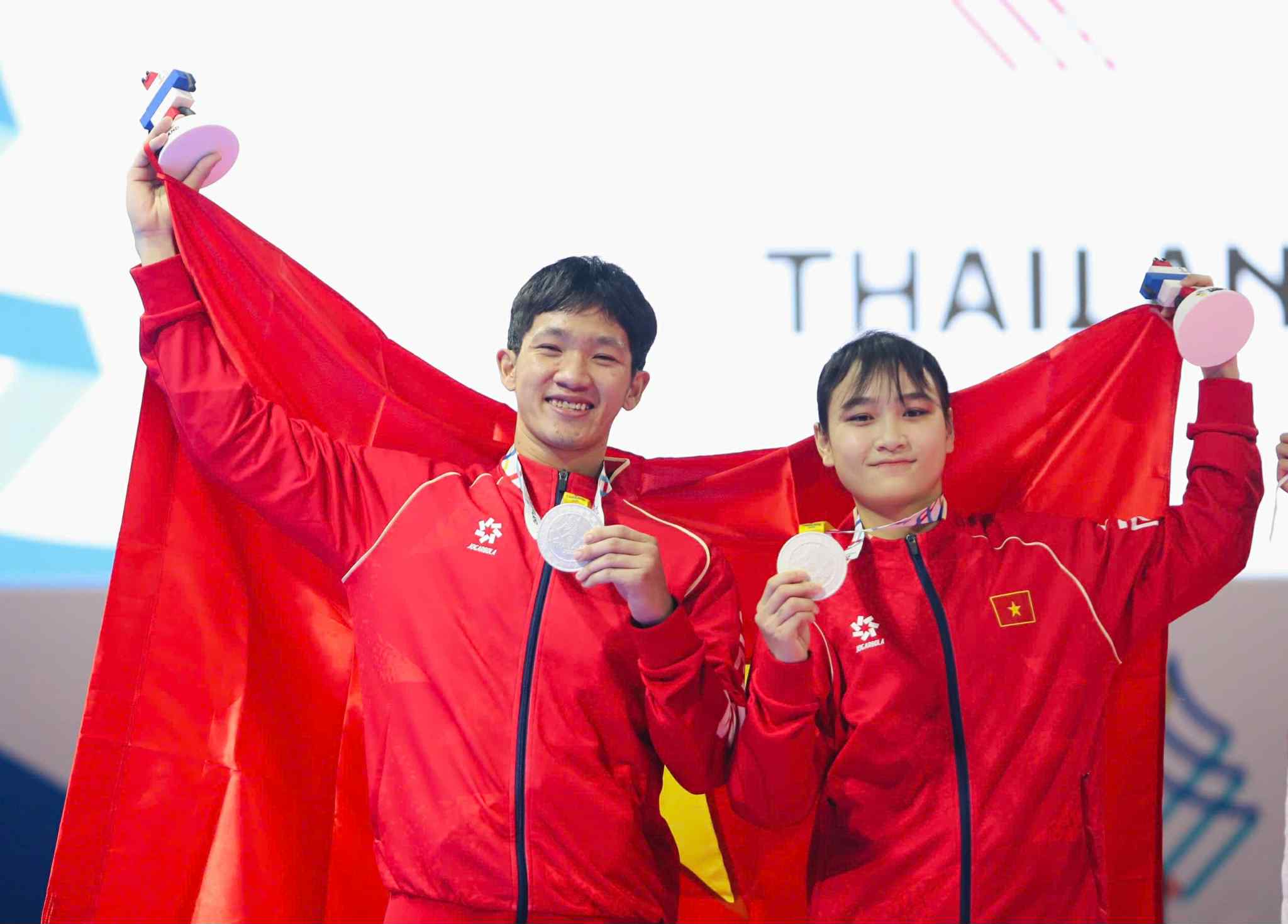 SEA Games 33 ngày 10-12: Taekwondo mang về cho VN tấm huy chương vàng thứ hai 10 SEA Games 33 - Ảnh 10.