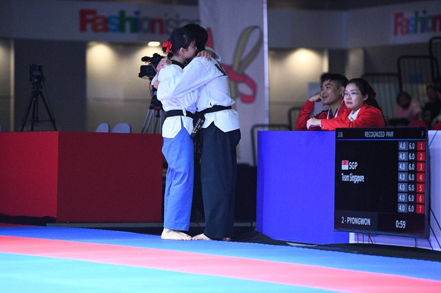 Diễn biến Việt Nam thi đấu SEA Games 33 hôm nay 10/12: Việt Nam có 2 huy chương vàng - Ảnh 6. Diễn biến Việt Nam thi đấu SEA Games 33 hôm nay 10/12: Việt Nam có 2 huy chương vàng - Ảnh 6.