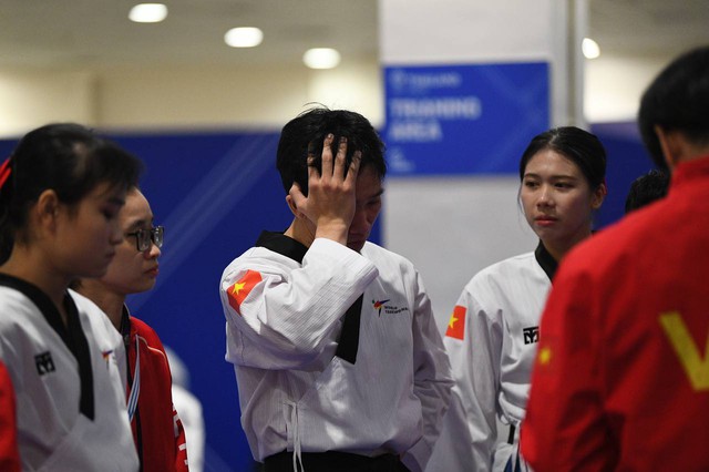 Diễn biến Việt Nam thi đấu SEA Games 33 hôm nay 10/12: Việt Nam có 2 huy chương vàng - Ảnh 9. Diễn biến Việt Nam thi đấu SEA Games 33 hôm nay 10/12: Việt Nam có 2 huy chương vàng - Ảnh 9.