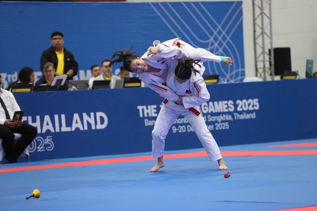 Diễn biến Việt Nam thi đấu SEA Games 33 hôm nay 10/12: Việt Nam có 2 huy chương vàng - Ảnh 17. Diễn biến Việt Nam thi đấu SEA Games 33 hôm nay 10/12: Việt Nam có 2 huy chương vàng - Ảnh 17.