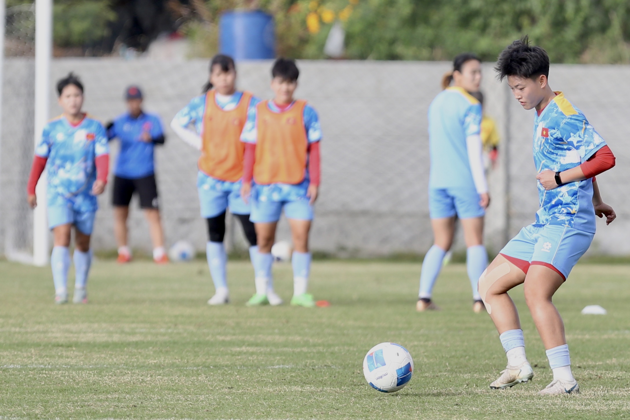 Tiền vệ ‘sát thủ’ nhận diện sức mạnh khủng của Myanmar, đội tuyển nữ Việt Nam đấu trận sinh tử- Ảnh 2. Tiền vệ ‘sát thủ’ nhận diện sức mạnh khủng của Myanmar, đội tuyển nữ Việt Nam đấu trận sinh tử- Ảnh 2.