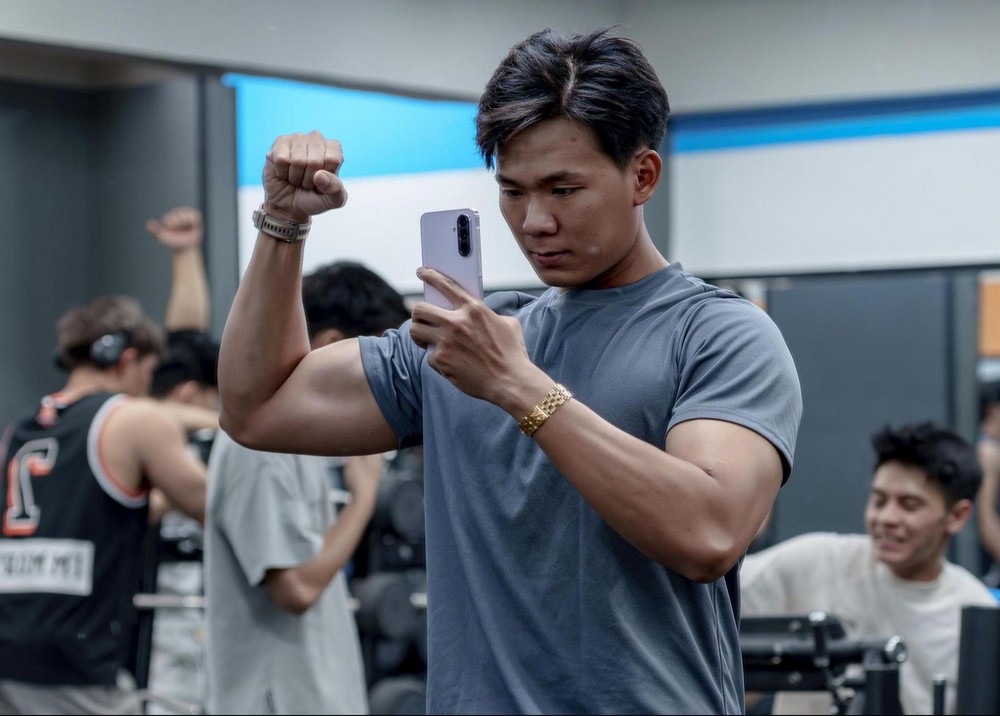 Giữ dáng mùa lễ hội: Gemini Live theo kèm từng động tác- Ảnh 5. Giữ dáng mùa lễ hội: Gemini Live theo kèm từng động tác- Ảnh 5.