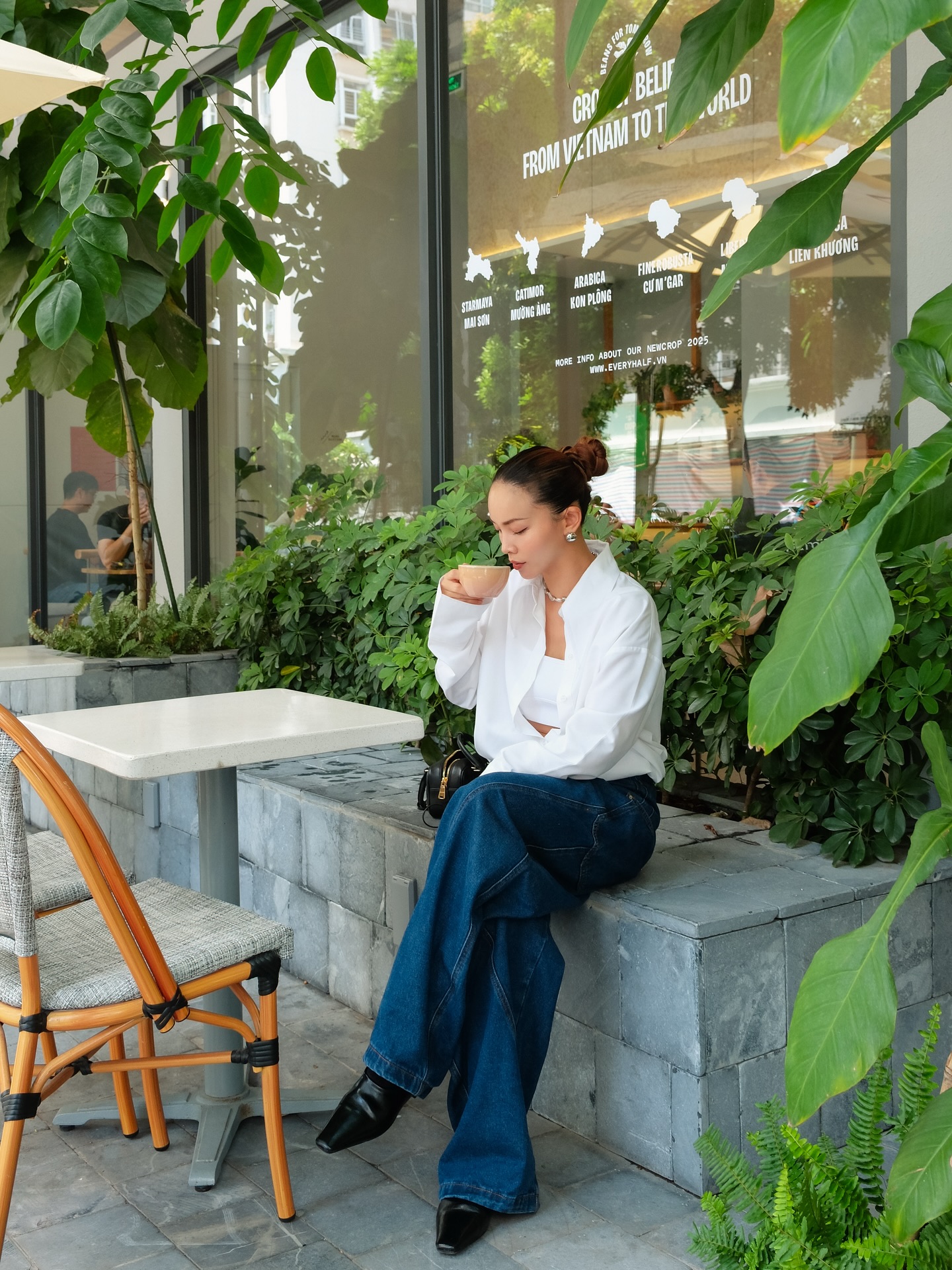 5 Mỹ nhân Việt mặc đẹp nhất 2025 với phong cách mix đồ ấn tượng - Ảnh 23. 5 Mỹ nhân Việt mặc đẹp nhất 2025 với phong cách mix đồ ấn tượng - Ảnh 23.