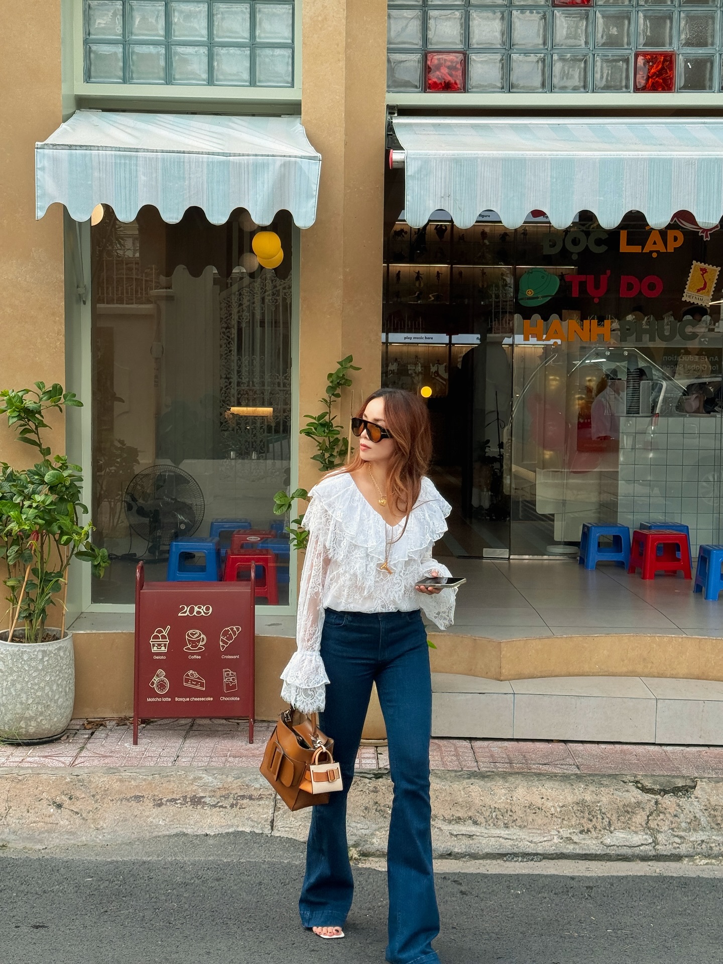 5 Mỹ nhân Việt mặc đẹp nhất 2025 với phong cách mix đồ ấn tượng - Ảnh 24. 5 Mỹ nhân Việt mặc đẹp nhất 2025 với phong cách mix đồ ấn tượng - Ảnh 24.