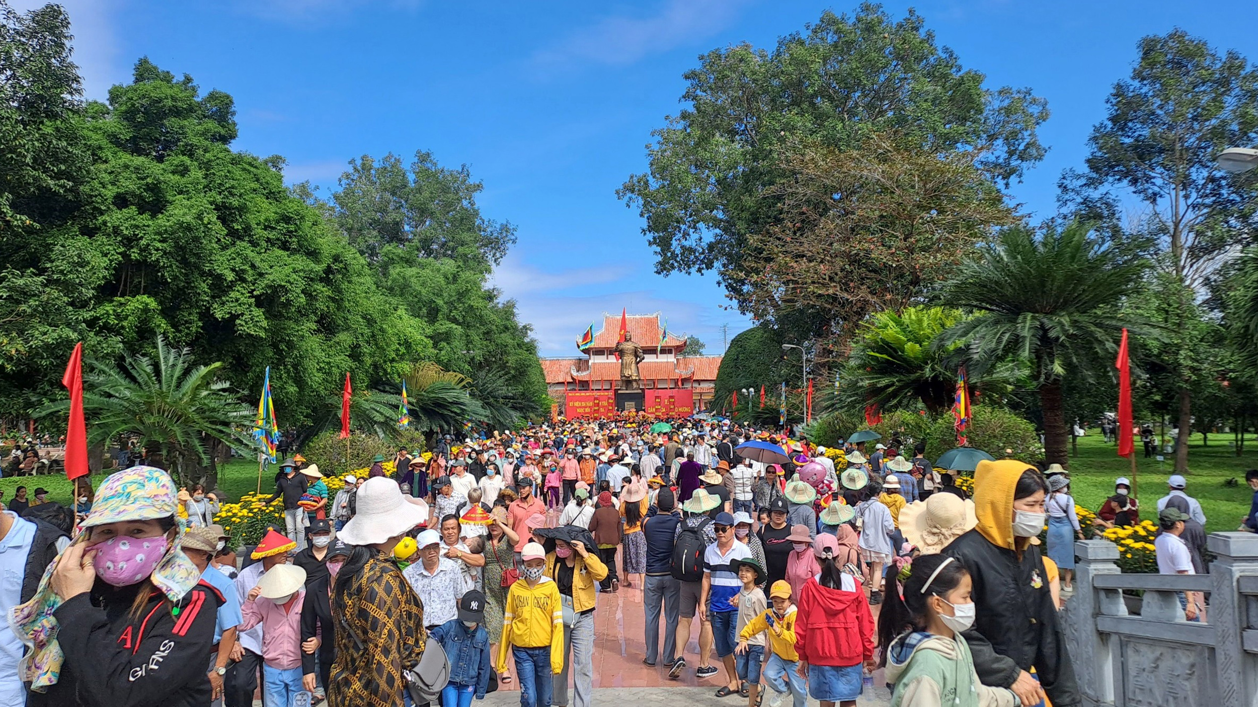 Hào khí nhà Tây Sơn vọng về từ ký ức: Ngũ phụng thư, Thất hổ tướng- Ảnh 5. Hào khí nhà Tây Sơn vọng về từ ký ức: Ngũ phụng thư, Thất hổ tướng- Ảnh 5.