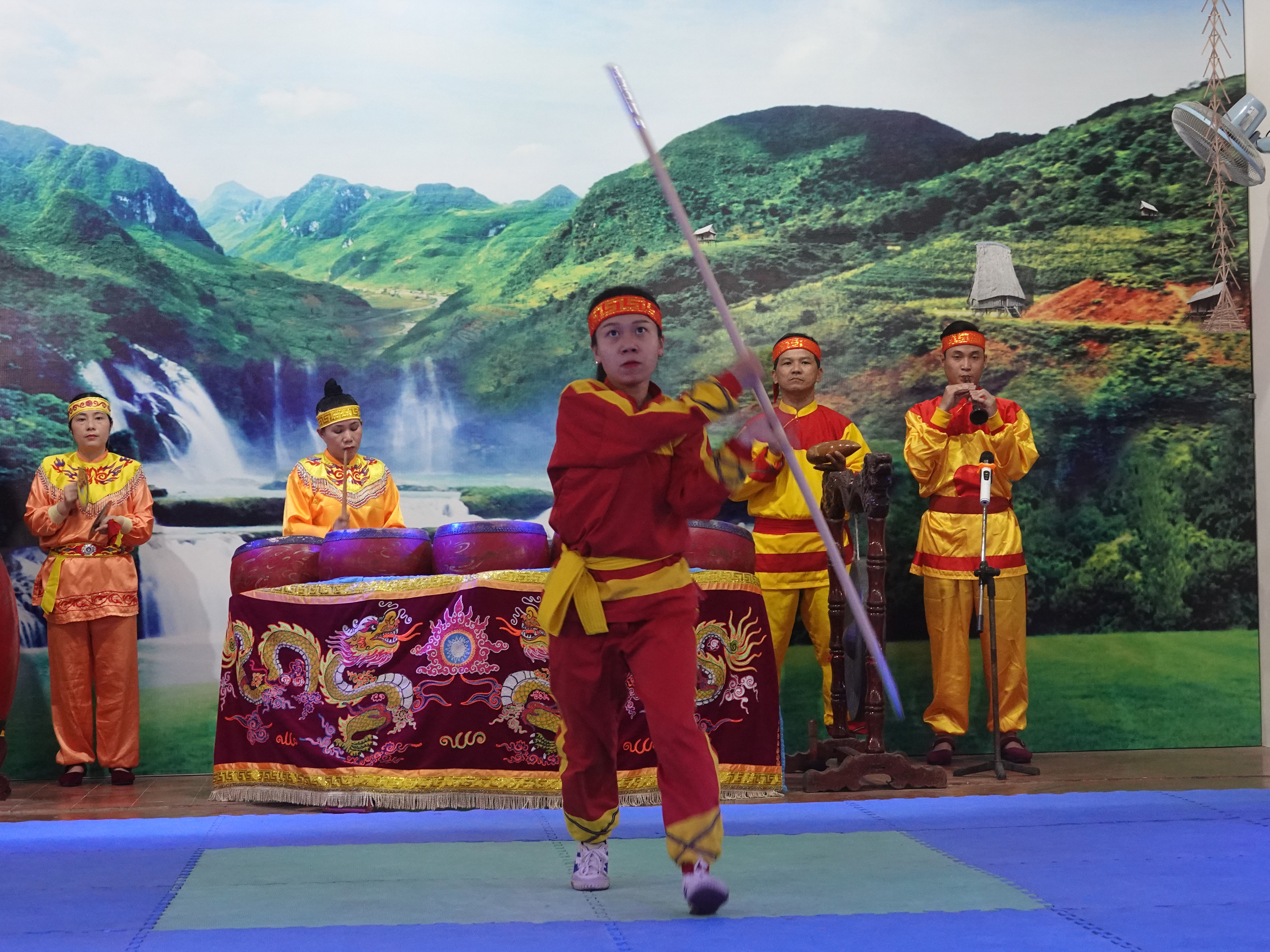 Hào khí nhà Tây Sơn vọng về từ ký ức: Ngũ phụng thư, Thất hổ tướng- Ảnh 6. Hào khí nhà Tây Sơn vọng về từ ký ức: Ngũ phụng thư, Thất hổ tướng- Ảnh 6.